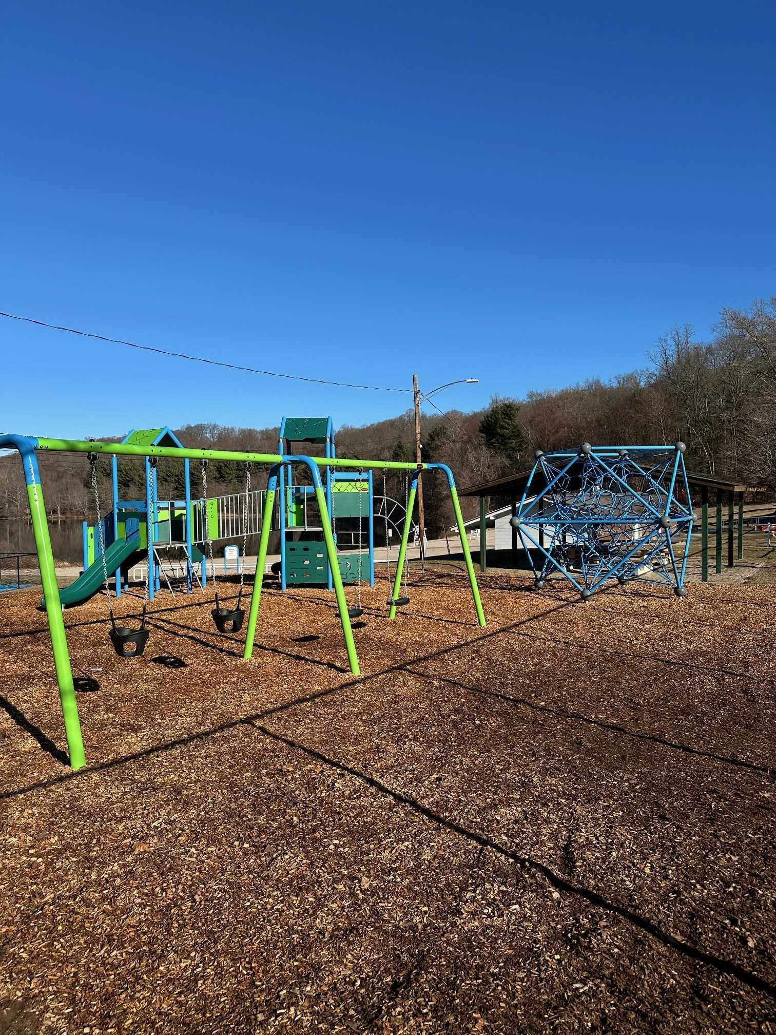 Lake Mohegan Playground